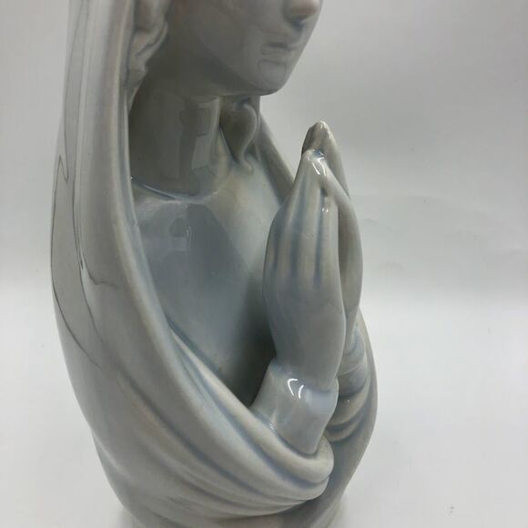 Vintage MCM Praying Virgin Mary Madonna Figurine Blue White Religious Dé… - Picture 7 of 14